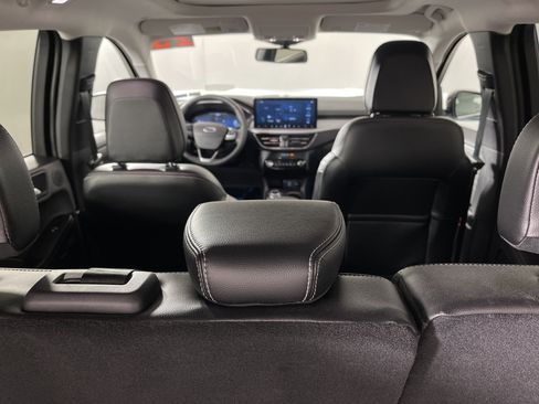 Used 2023 Ford Escape Platinum w/ Premium Technology Package image 17