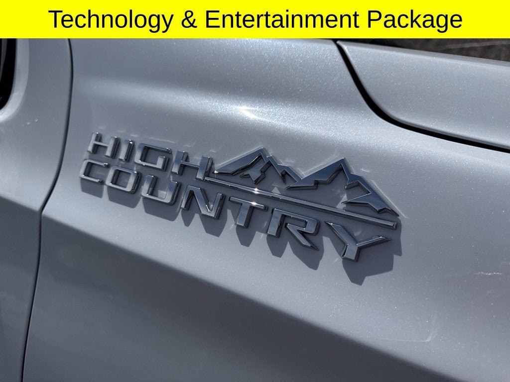 New 2026 Chevrolet Tahoe High Country AWD/4WD image 10