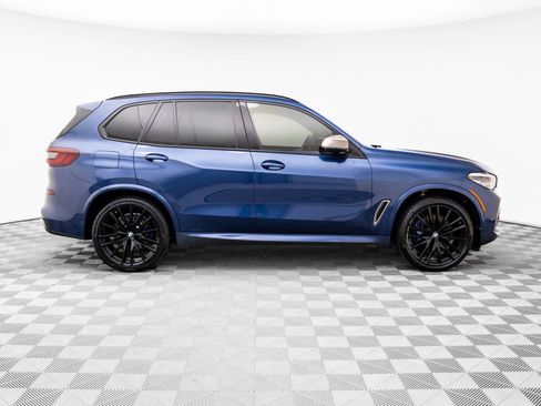 Used 2021 BMW X5 M50i image 8