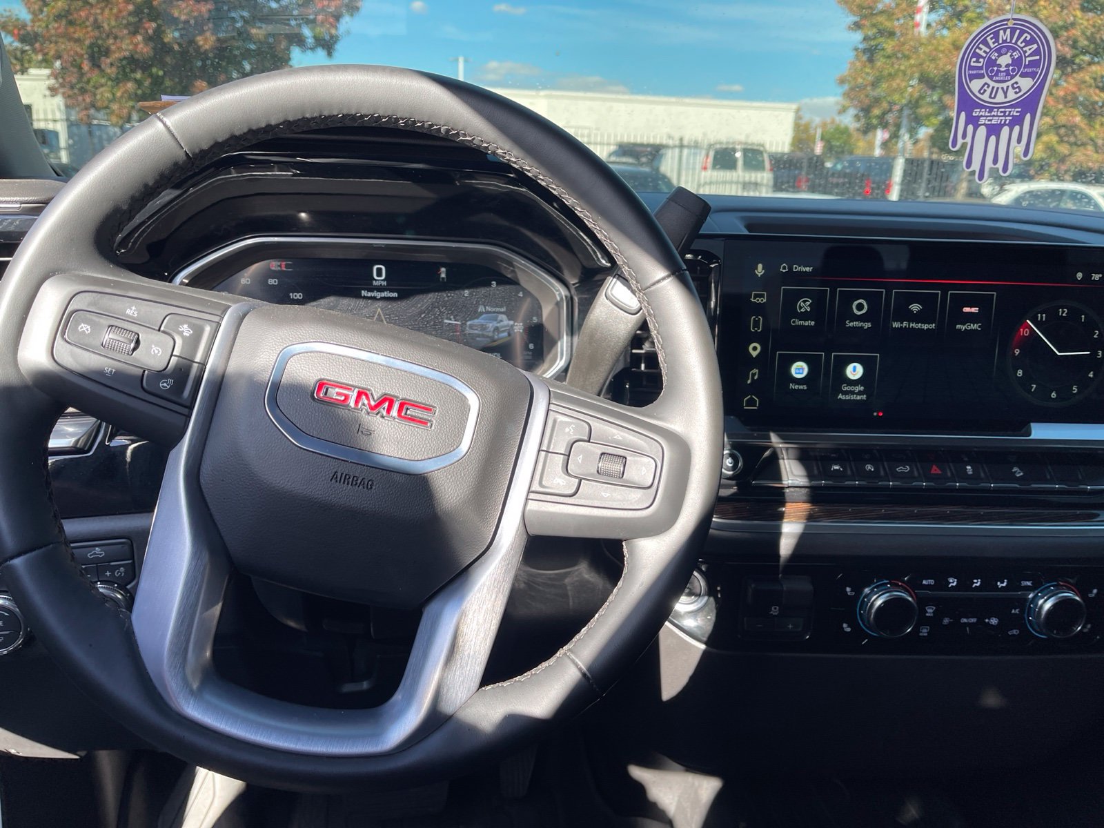 Used 2026 GMC Sierra 1500 Elevation AWD/4WD image 7