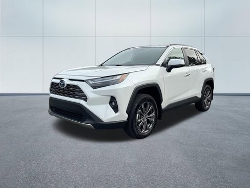 Used 2024 Toyota RAV4 Limited w/ Advanced Technology Package image 2