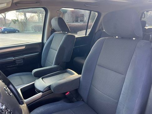 Used 2010 Nissan Armada SE image 17