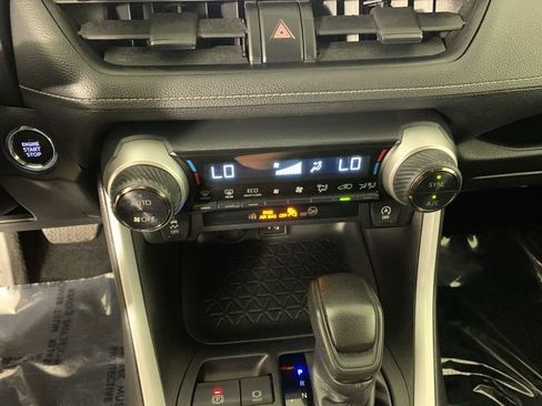 Used 2024 Toyota RAV4 XLE AWD/4WD image 24