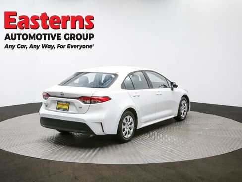 Used 2024 Toyota Corolla LE image 40