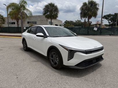 New 2026 Kia K4