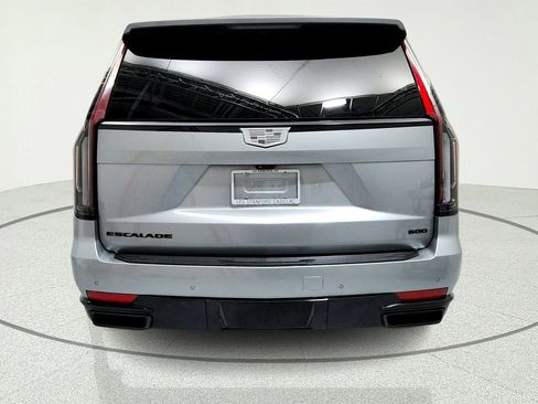 Certified 2024 Cadillac Escalade Sport Platinum w/ LPO, ONYX Package AWD/4WD image 4