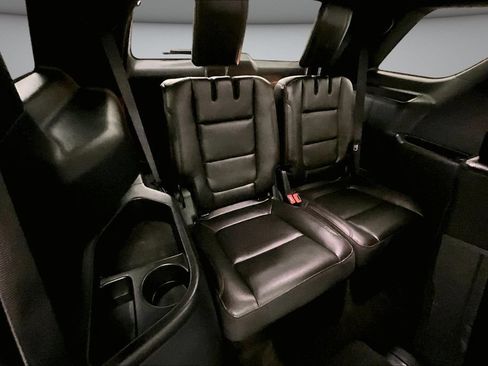 Used 2018 Ford Explorer Sport w/ Equipment Group 401A AWD/4WD image 26