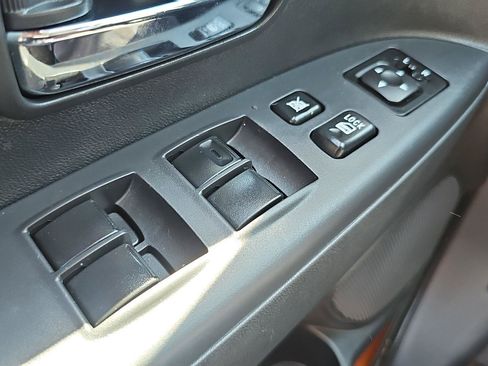 Used 2025 Mitsubishi Outlander Sport AWD image 23