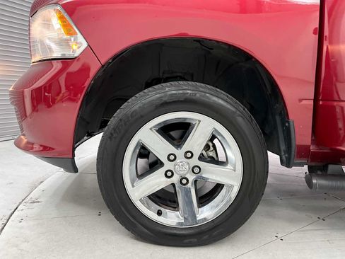 Used 2014 RAM 1500 Express AWD/4WD image 24