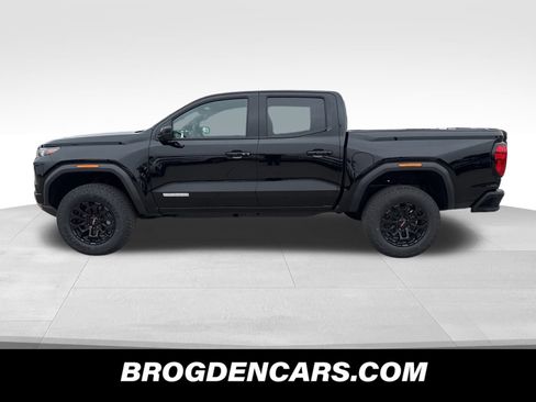 New 2026 GMC Canyon Elevation w/ Convenience Package image 8