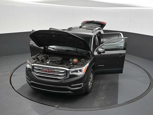 Used 2017 GMC Acadia SLE AWD/4WD image 56