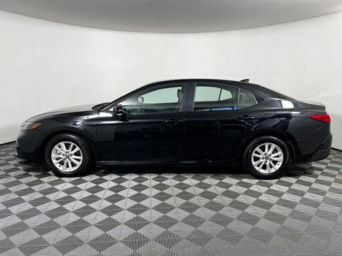 Certified 2025 Toyota Camry LE FWD image 8