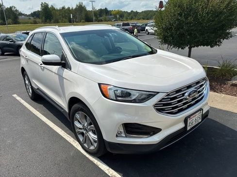 Used 2019 Ford Edge Titanium AWD/4WD image 6