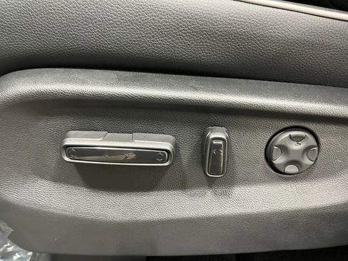 New 2026 Honda Odyssey Touring image 12