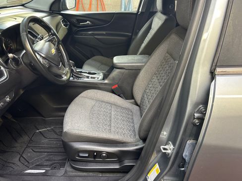 Used 2024 Chevrolet Equinox LT w/ LPO, Floor Liner Package image 7