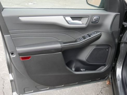 New 2026 Ford Escape Platinum w/ Premium Technology Package image 16