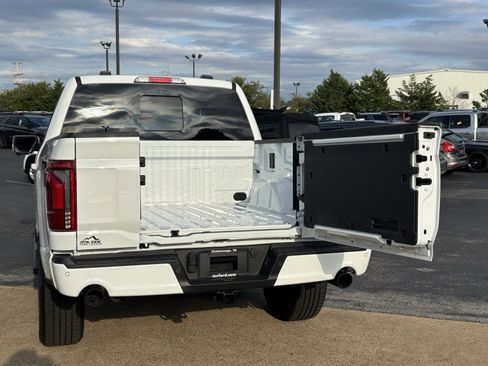 Used 2025 Ford F150 Lariat w/ Equipment Group 502A High image 27