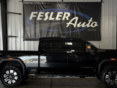 Used 2020 GMC Sierra 2500 AT4 w/ AT4 Premium Package AWD/4WD image 38