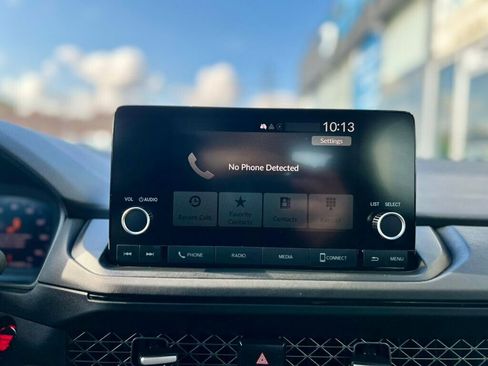 Used 2024 Honda Accord EX image 22