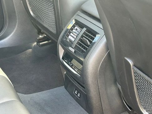 Used 2024 BMW X3 xDrive30i image 33