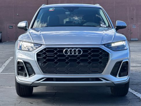 Used 2025 Audi Q5 2.0T Premium image 6