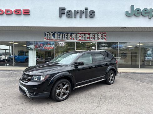 Used 2016 Dodge Journey Crossroad FWD image 1