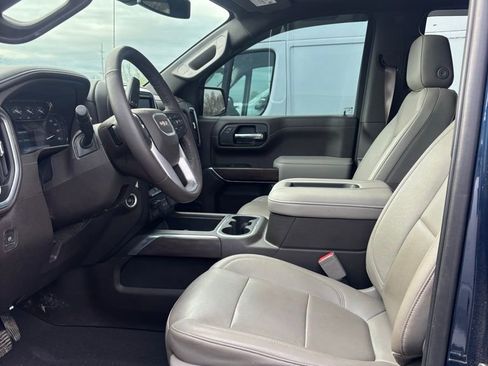 Used 2022 GMC Sierra 1500 SLT image 6