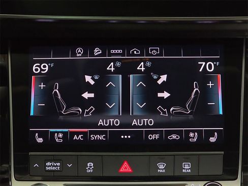 Used 2023 Audi Q8 Premium Plus w/ Premium Plus Package image 19