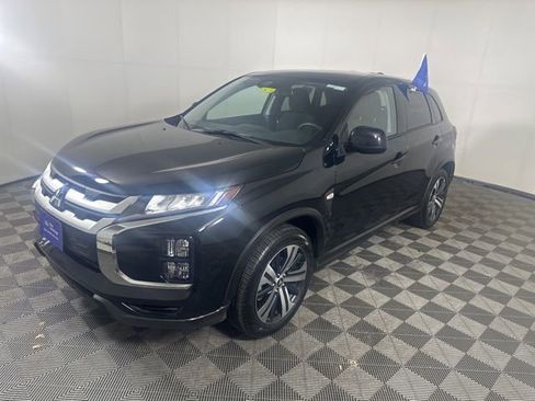 Used 2025 Mitsubishi Outlander Sport ES AWD/4WD image 4