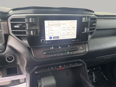 Used 2024 Toyota Tundra SR image 16