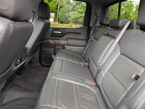Certified 2021 GMC Sierra 1500 Denali w/ Technology Package AWD/4WD image 17
