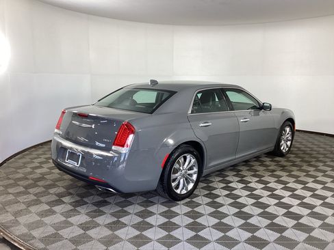 Used 2018 Chrysler 300 Limited w/ Safetytec Plus Group AWD/4WD image 2