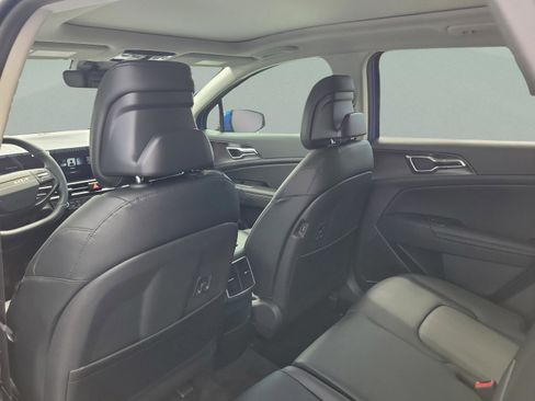 New 2026 Kia Sportage SX image 13
