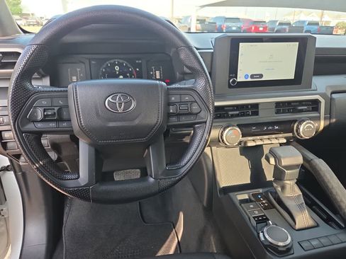 Certified 2025 Toyota Tacoma SR w/ Towing Package AWD/4WD image 14