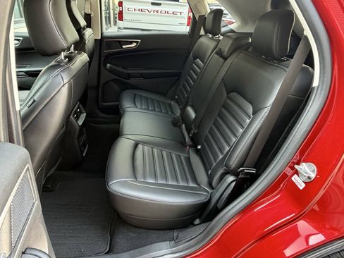 Used 2022 Ford Edge SEL w/ Convenience Package AWD/4WD image 18