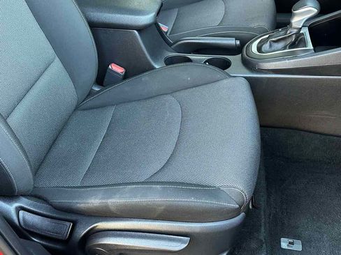 Used 2022 Kia Forte LXS w/ LXS Technology Package image 10