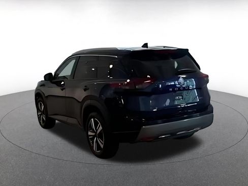 Used 2026 Nissan Rogue SL AWD/4WD image 15