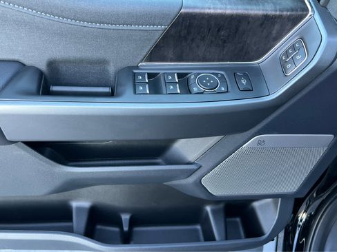 New 2026 Ford F350 Lariat w/ Black Appearance Package image 30