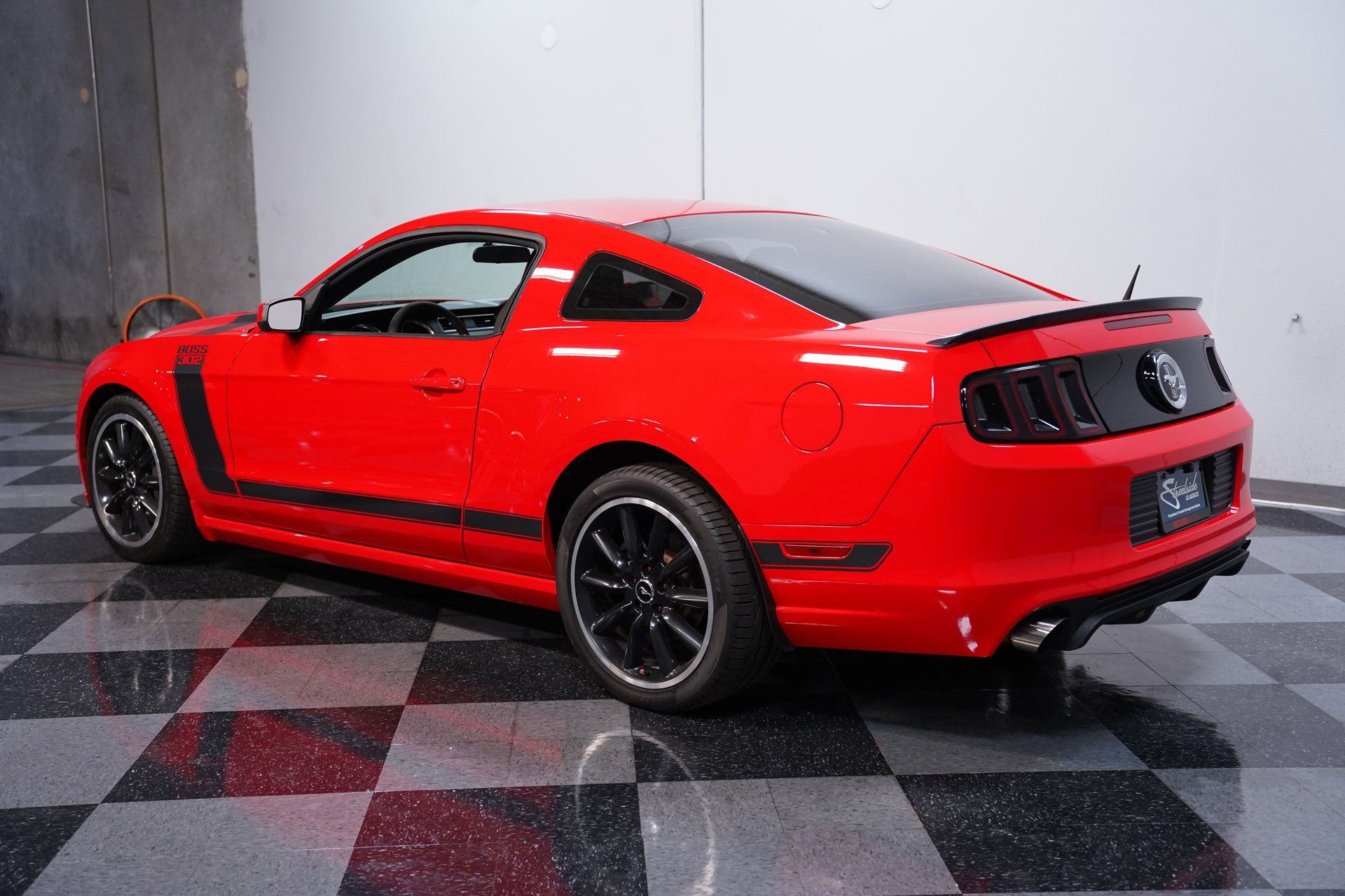 Used 2013 Ford Mustang Boss 302 w/ Boss 302 Accessory Pkg RWD image 7