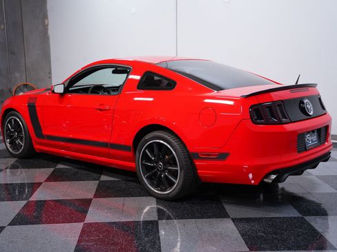 Used 2013 Ford Mustang Boss 302 w/ Boss 302 Accessory Pkg RWD image 7