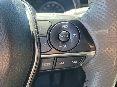 Used 2022 Toyota Avalon Limited w/ Advanced Safety Package image 33