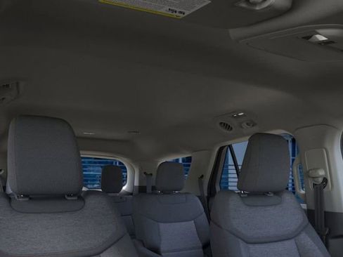 New 2026 Ford Explorer Active image 22