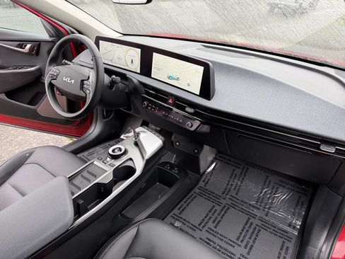 Used 2023 Kia EV6 Wind w/ Wind Technology Package image 18