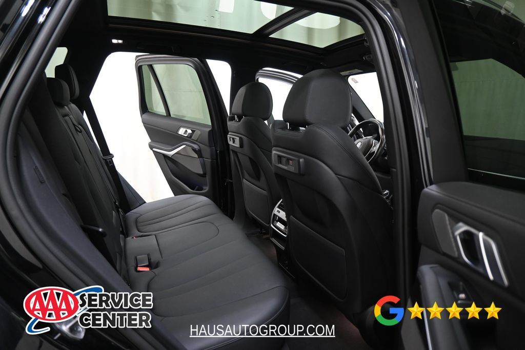 Used 2021 BMW X5 xDrive40i w/ Premium Package AWD/4WD image 14