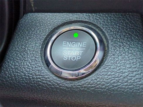 Certified 2018 Ford F450 Platinum w/ Platinum Ultimate Package image 28