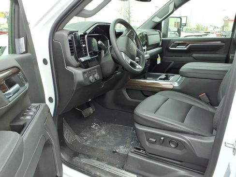 New 2026 Chevrolet Silverado 2500 LT w/ Trail Boss Package image 11