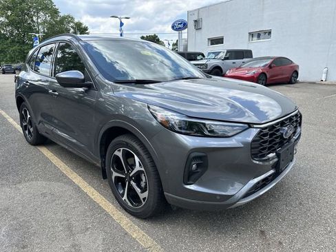 Used 2024 Ford Escape ST-Line Elite w/ Premium Technology Package AWD/4WD image 11