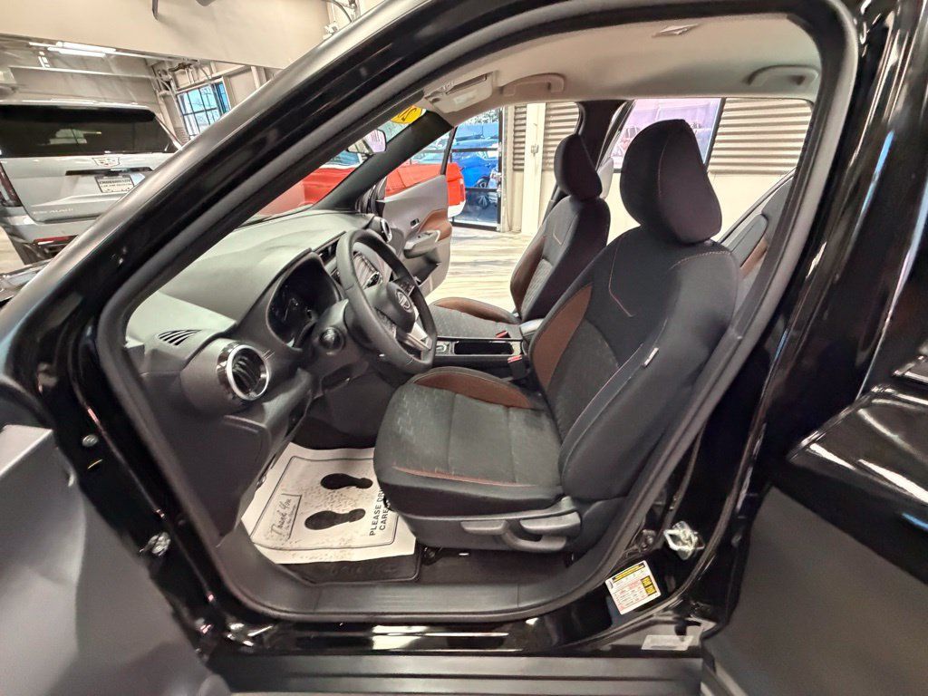 Used 2023 Nissan Kicks SR FWD image 52