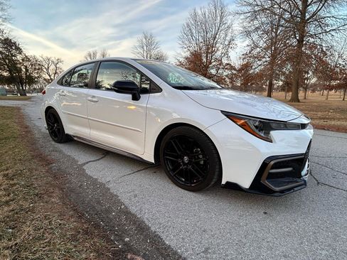 Used 2022 Toyota Corolla SE w/ Carpet Mat Package (TMS) image 7