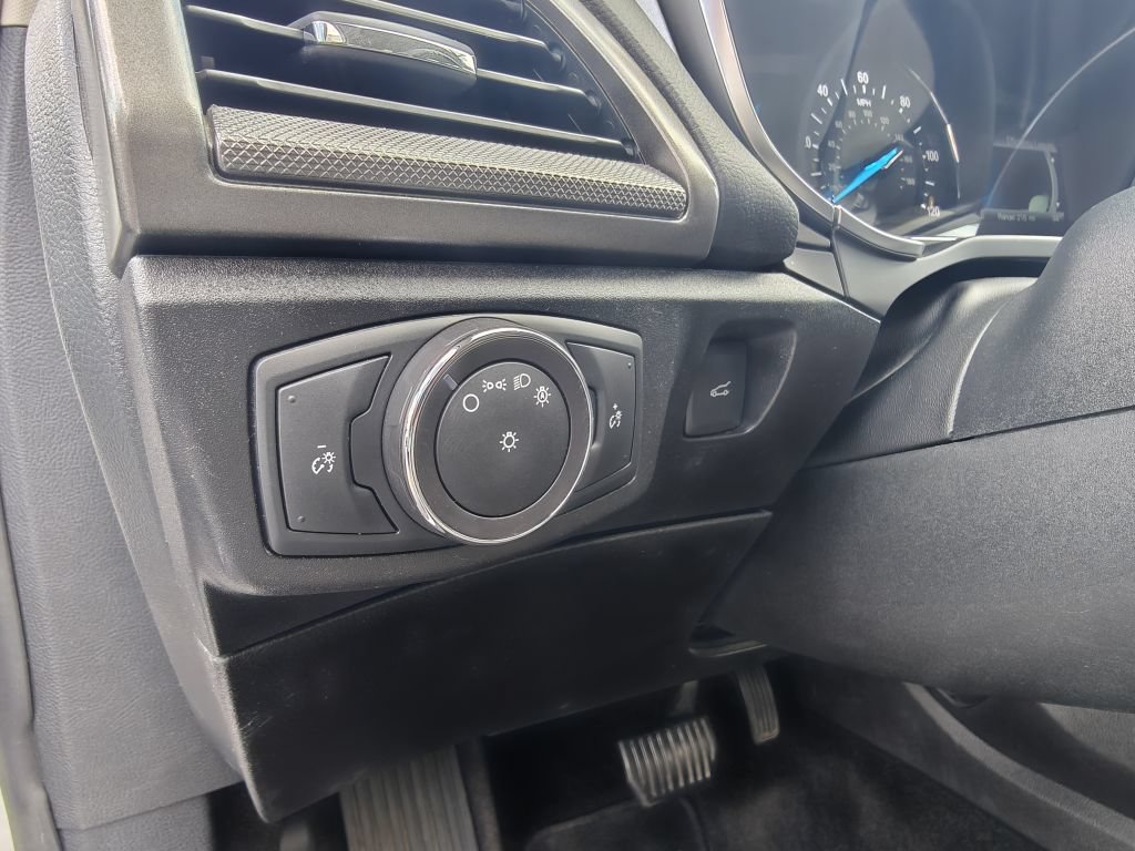 Used 2018 Ford Fusion S FWD image 21